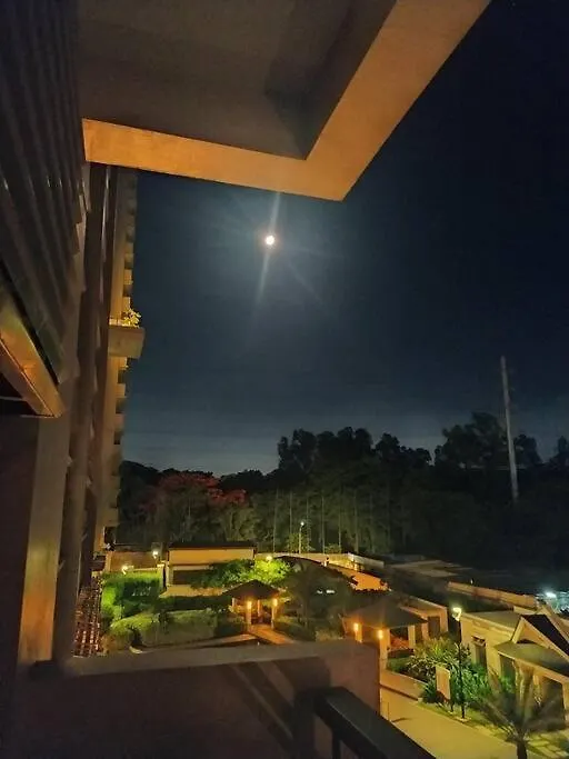 The Layover Queen Br Near Naia T3 Apartment Manila Philippines