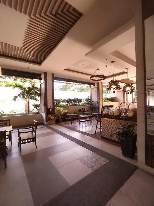 The Layover Queen Br Near Naia T3 Apartment Manila