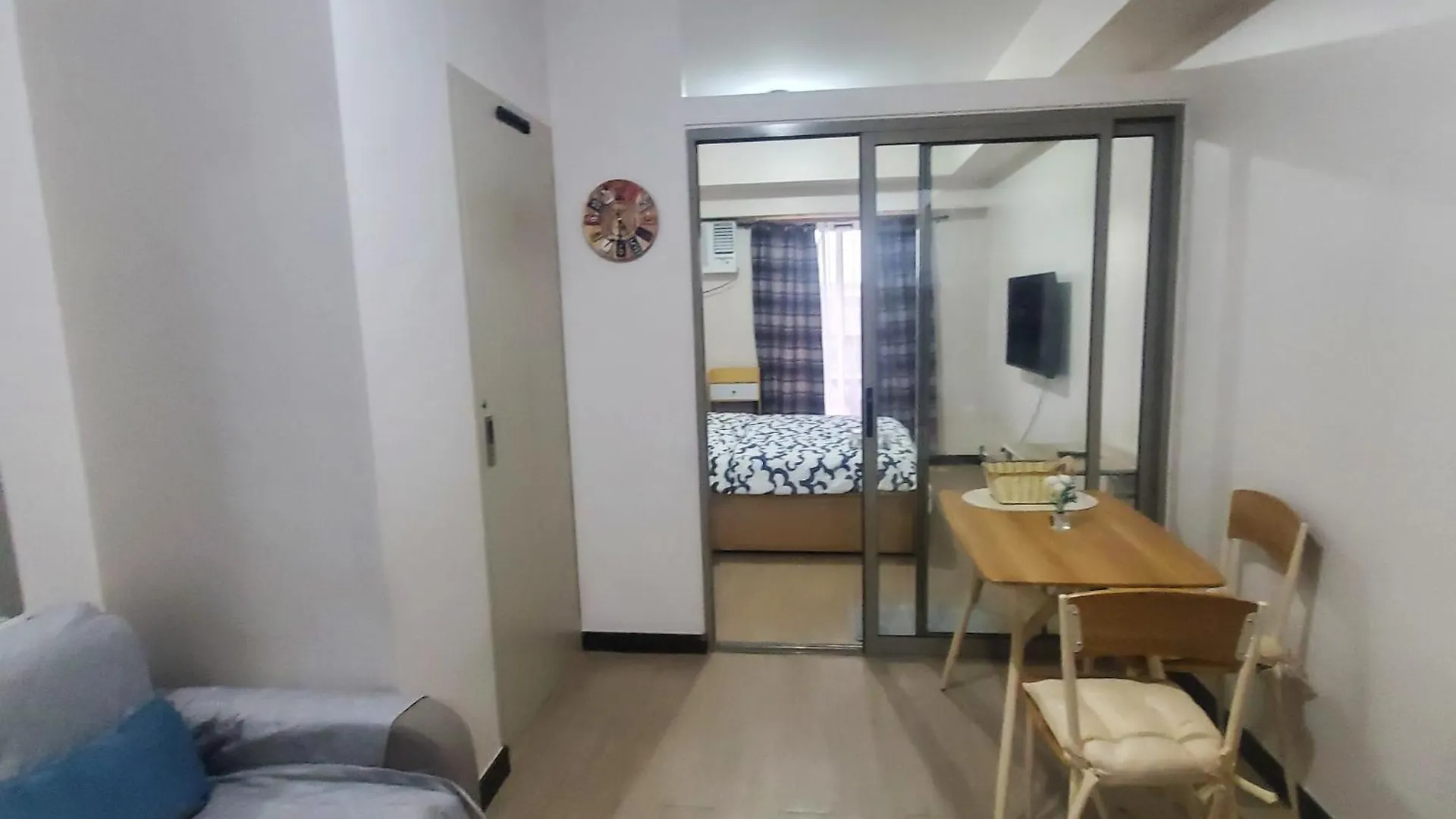 The Layover Queen Br Near Naia T3 Apartment Manila